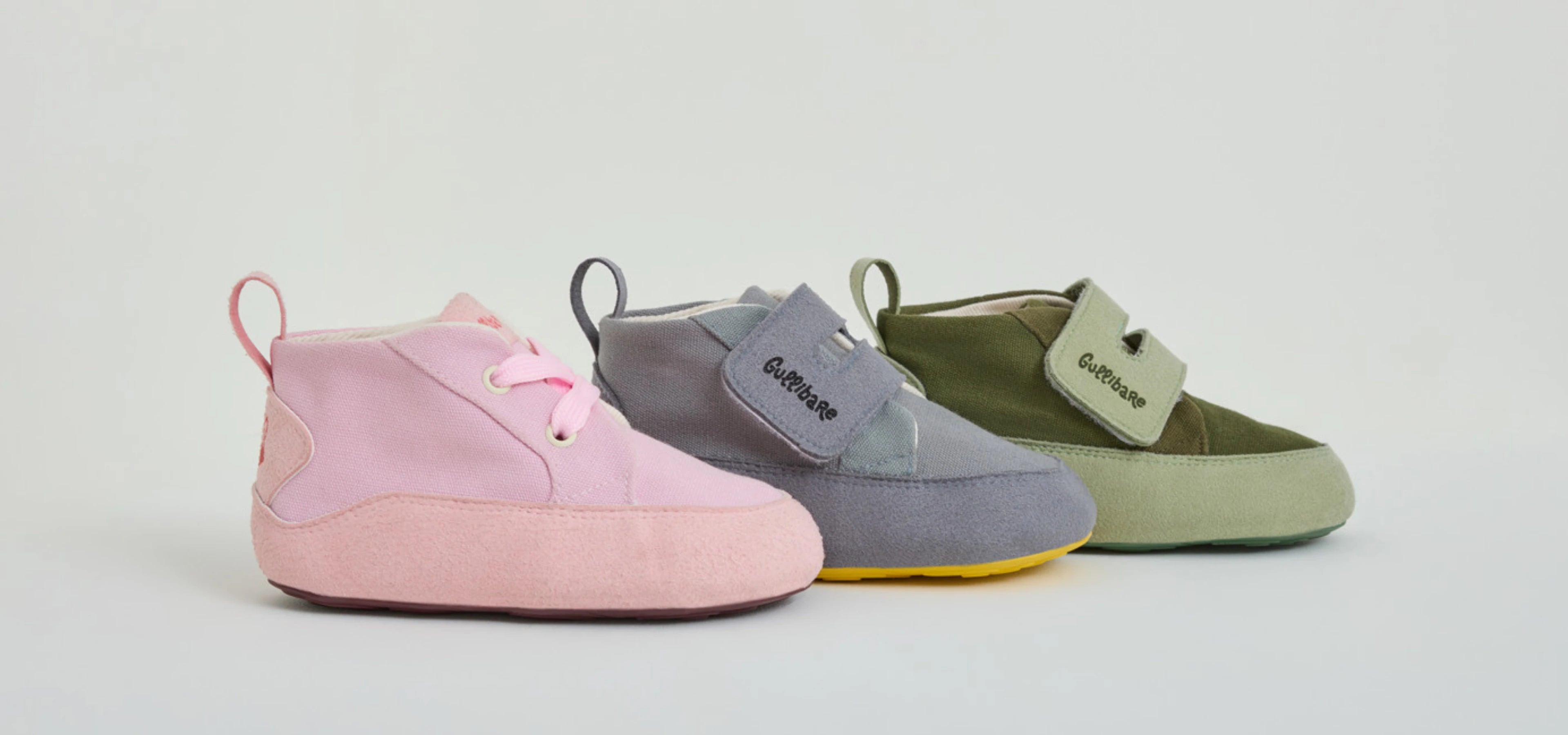 calzado respetuoso para niños Gullibare en colores rosa gris y verde con diseño cómodo y flexible
