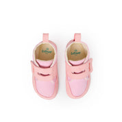 Calzado respetuoso para bebé rosa Gullibare fácil de poner con velcro